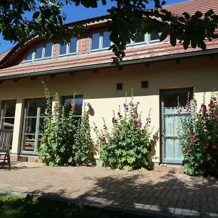 Апартаменты Ferienhaus Leuchtfeuer